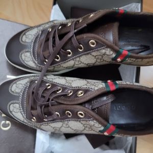 Gucci tennis shoes